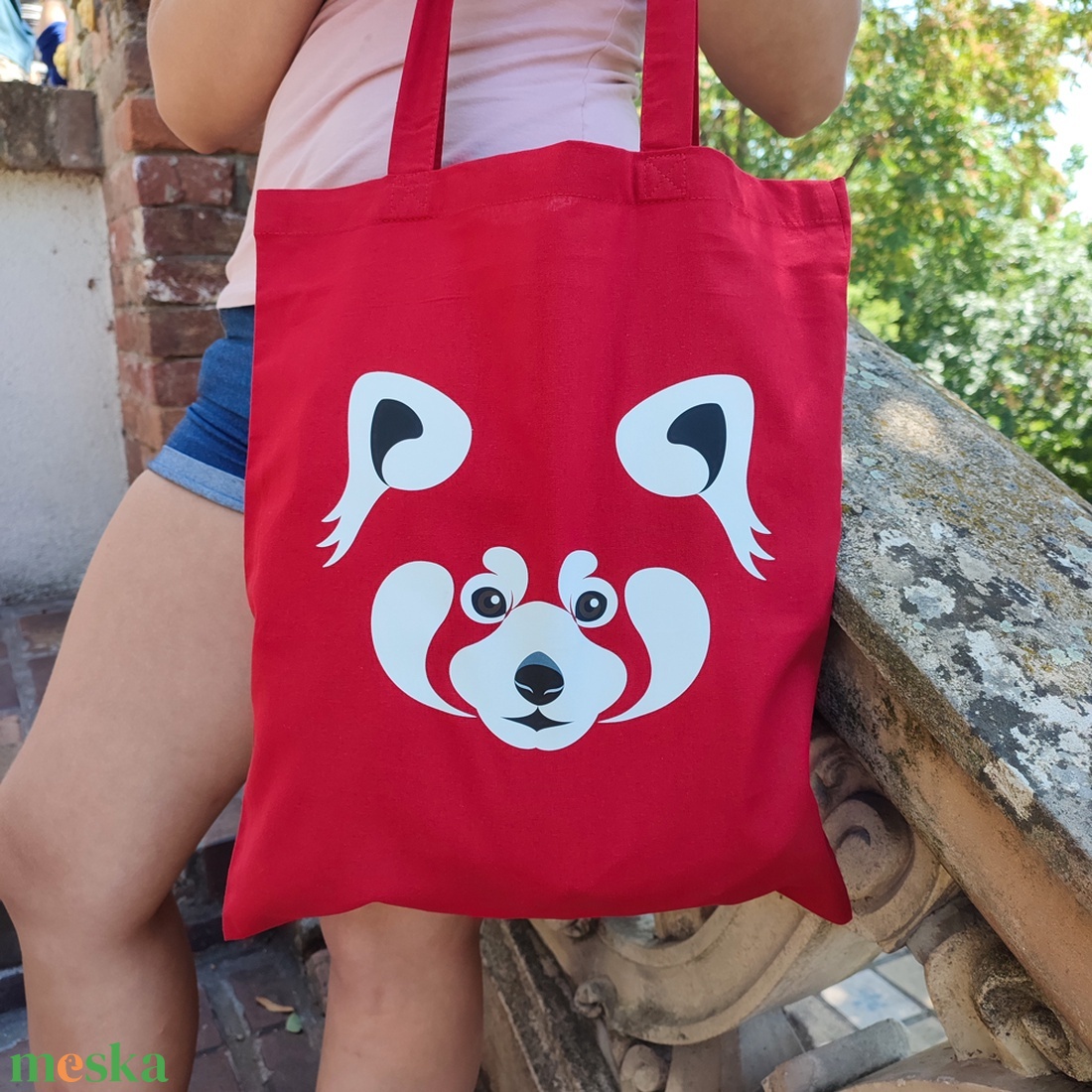 Vászontáska  Kis panda, vörös macskamedve - táska & tok - bevásárlás & shopper táska - shopper, textiltáska, szatyor - Meska.hu Vászontáska  Kis panda, vörös macskamedve - táska & tok - bevásárlás & shopper táska - shopper, textiltáska, szatyor - Meska.hu