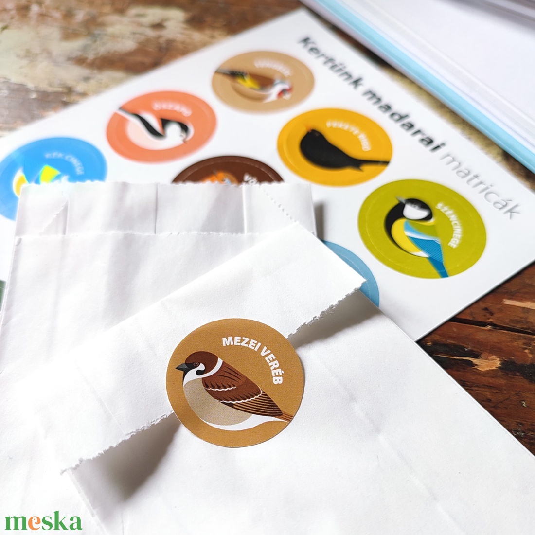 Matricaív (A6-os) � Kertünk madarai - kellékek & szerszámok - dekorációs kellékek - matricaív - Meska.hu