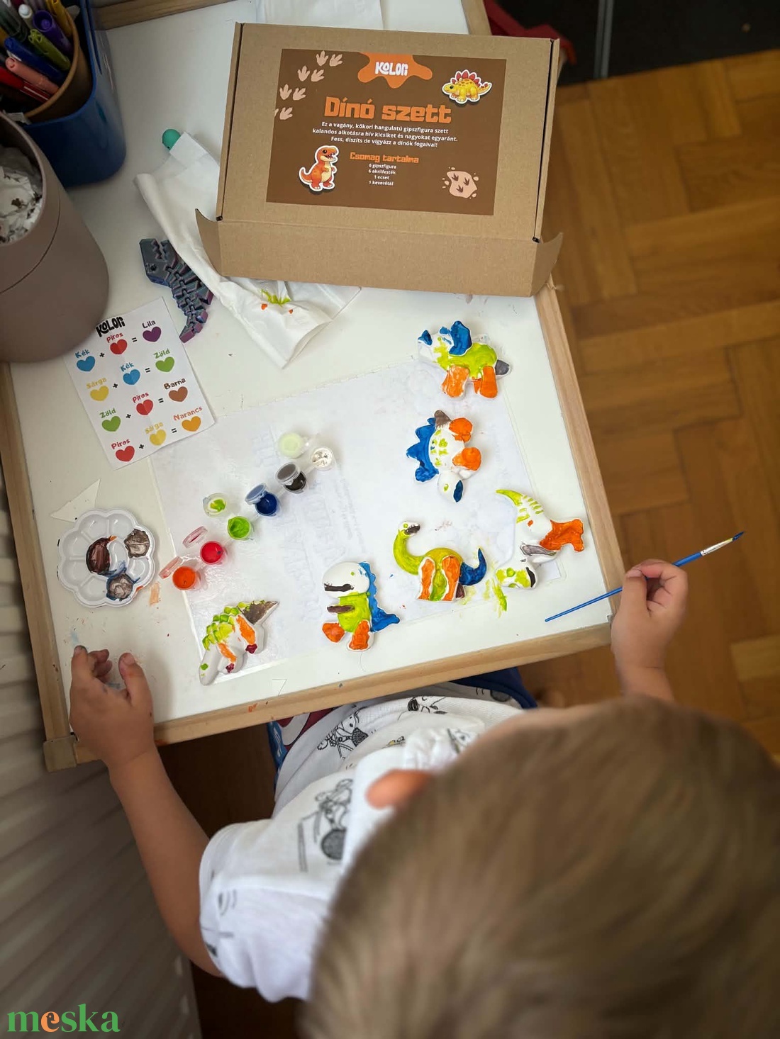 Dínó szett - dínós festhető gipszfigurák - játék & sport - készségfejlesztő és logikai játék - oktató játékok - Meska.hu