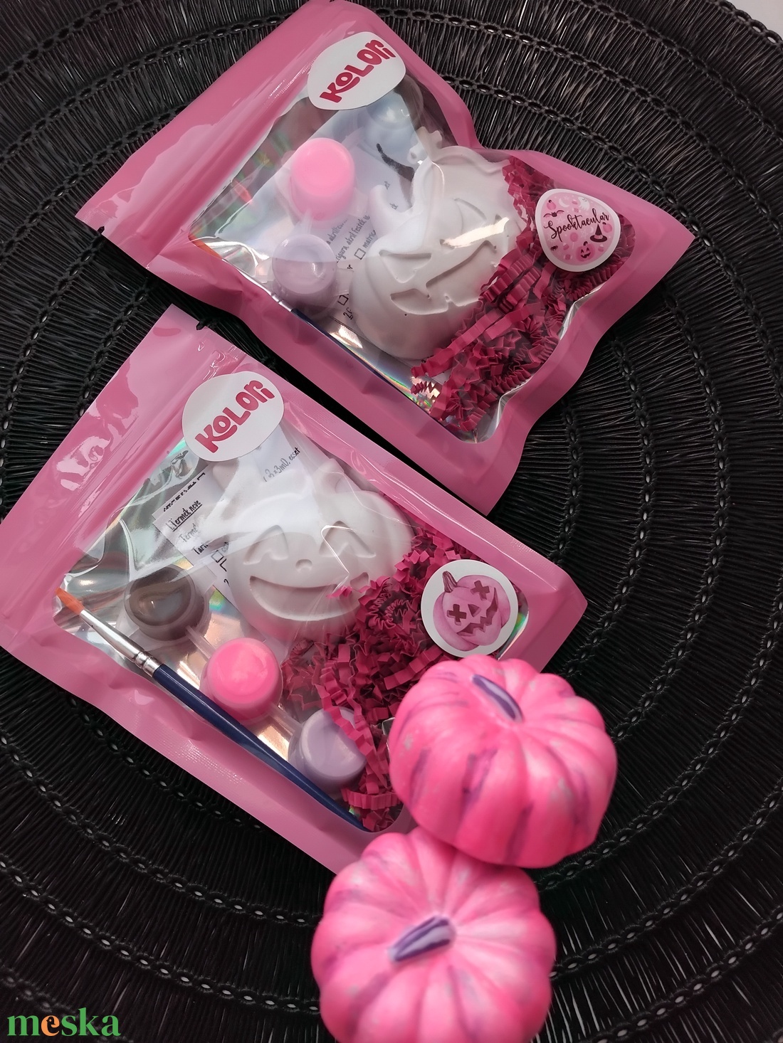 Pink-o-ween - Pinken világító halloween tök gipszkifestő - otthon & életmód - dekoráció - halloween - halloweeni tök - Meska.hu