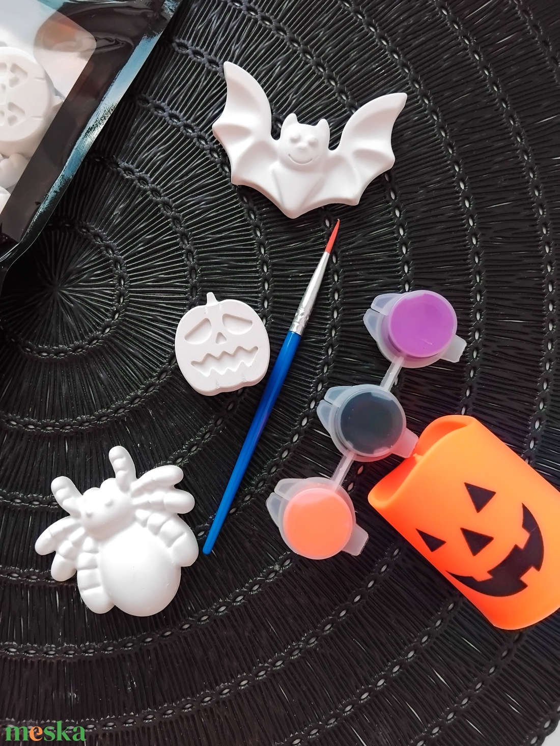 Haláli trio - Magneses halloweeni festhető gipszfigurák - otthon & életmód - dekoráció - halloween - halloweeni figurák - Meska.hu