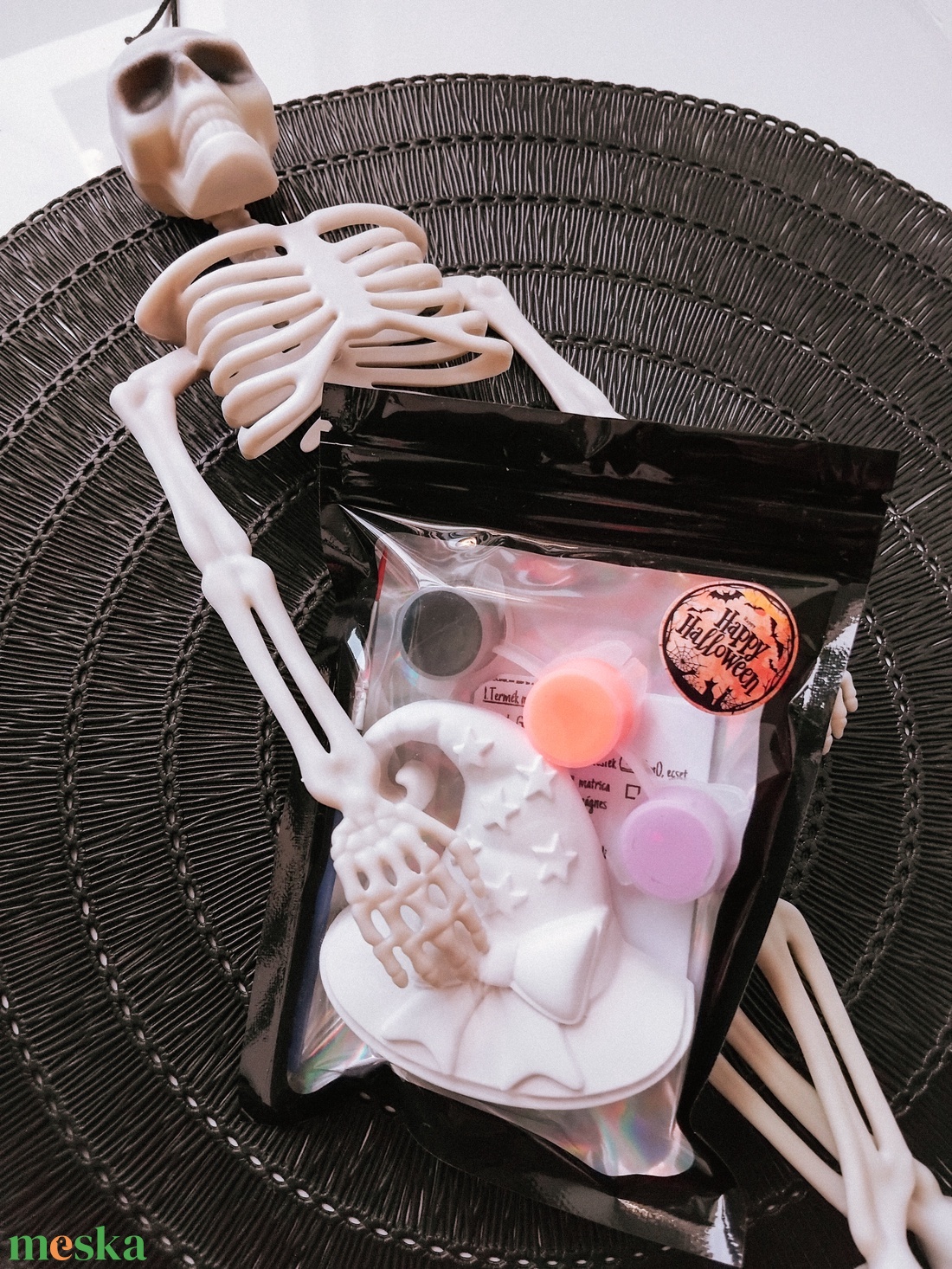 Boszisapka - világítós halloweeni festhető gipszfigura - otthon & életmód - dekoráció - halloween - halloweeni dekoráció - Meska.hu