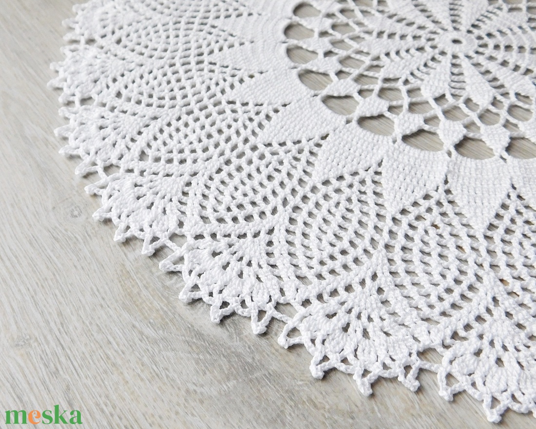 Vintage stílusú fehér horgolt csipke terítő 39 cm - - Meska.hu Vintage stílusú fehér horgolt csipke terítő 39 cm - - Meska.hu