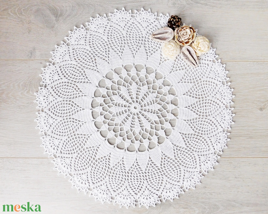 Vintage stílusú fehér horgolt csipke terítő 39 cm - - Meska.hu Vintage stílusú fehér horgolt csipke terítő 39 cm - - Meska.hu