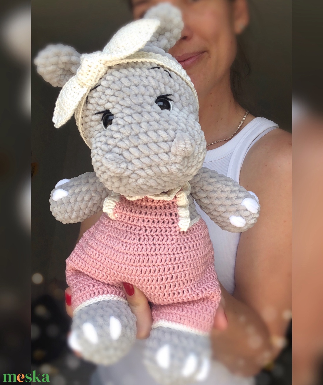 Plüss viziló nadrágban - játék & sport - plüssállat & játékfigura - más figura - Meska.hu