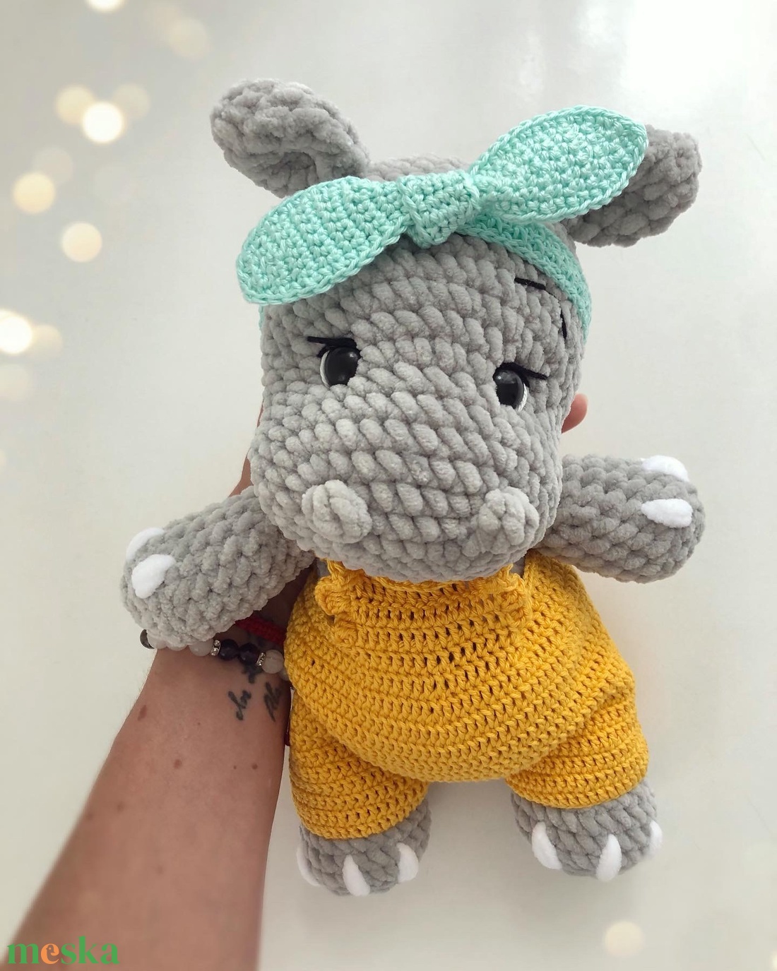 Plüss viziló nadrágban - játék & sport - plüssállat & játékfigura - más figura - Meska.hu