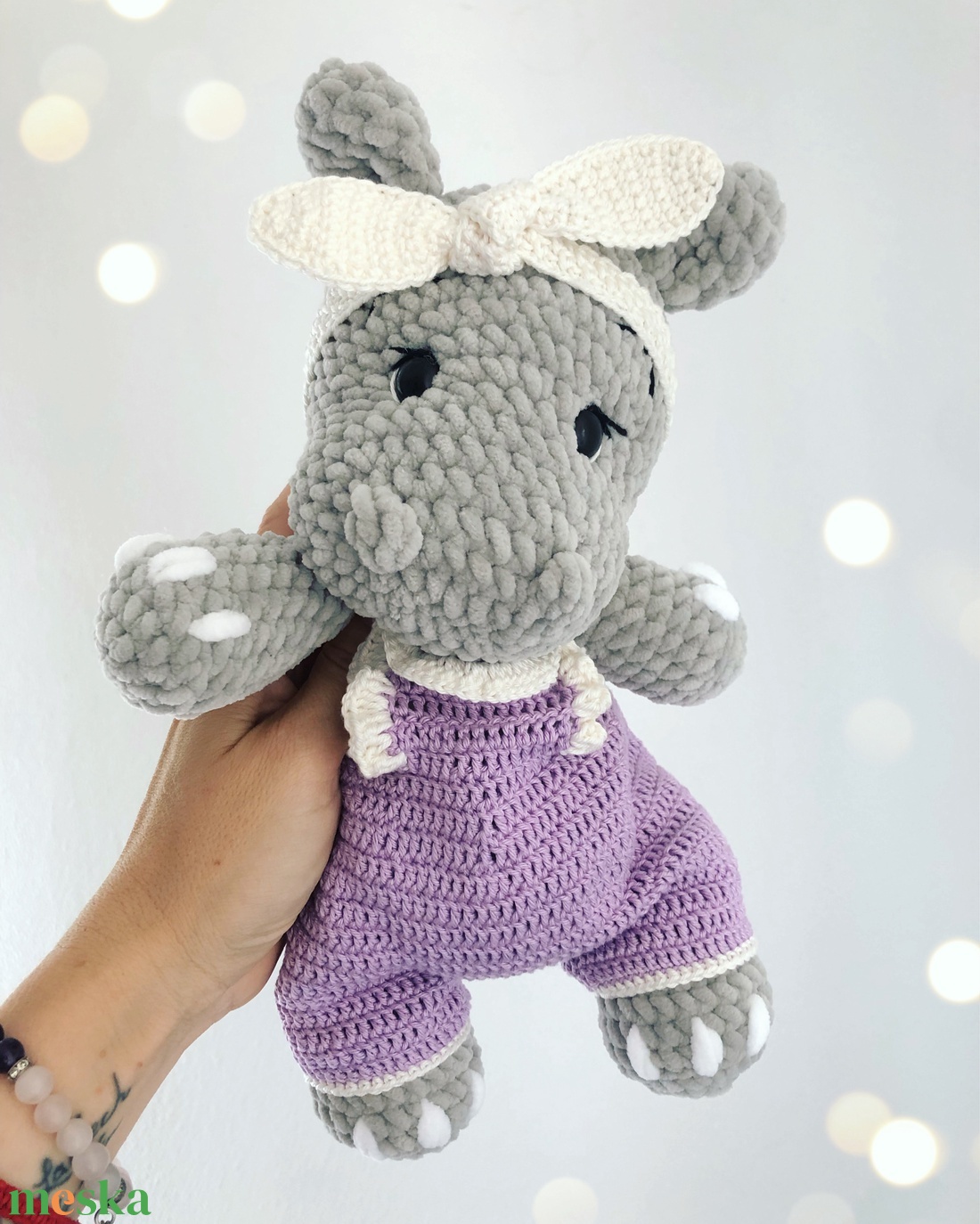 Plüss viziló nadrágban - játék & sport - plüssállat & játékfigura - más figura - Meska.hu