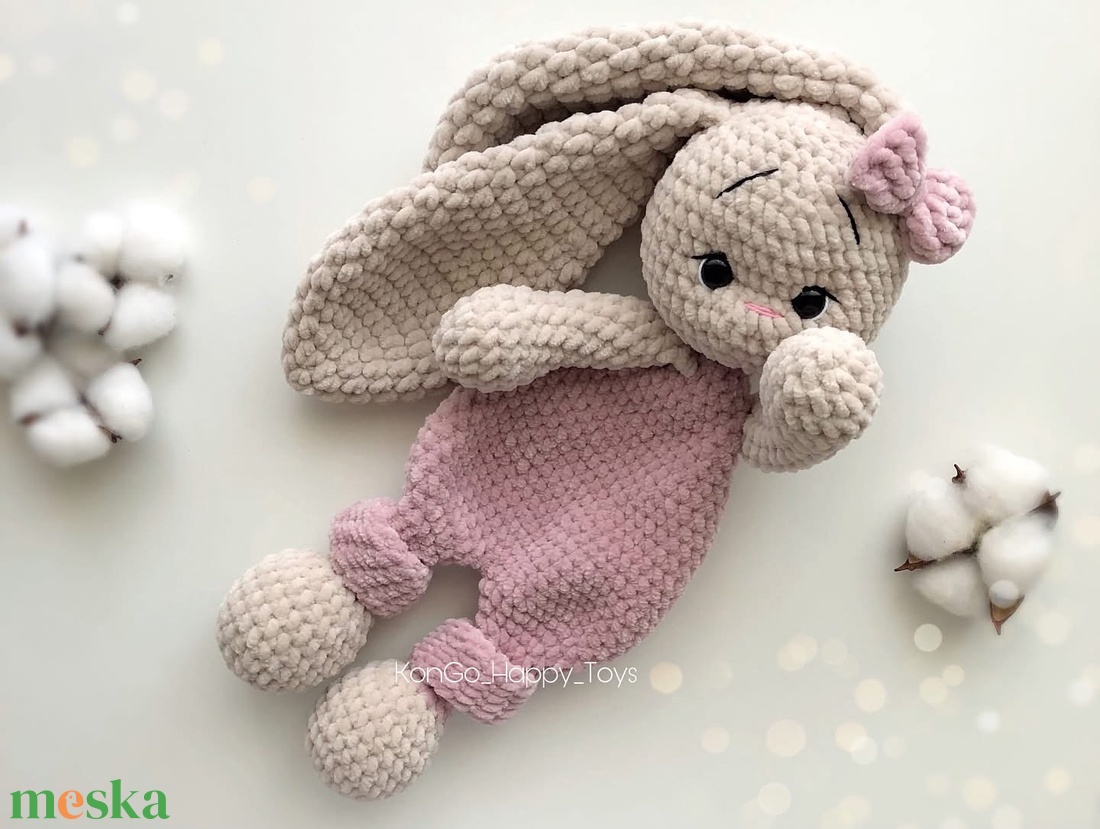 Horgolt nyuszis szundikendő - baba - mama - baba játékok - szundikendő, alvóka - Meska.hu