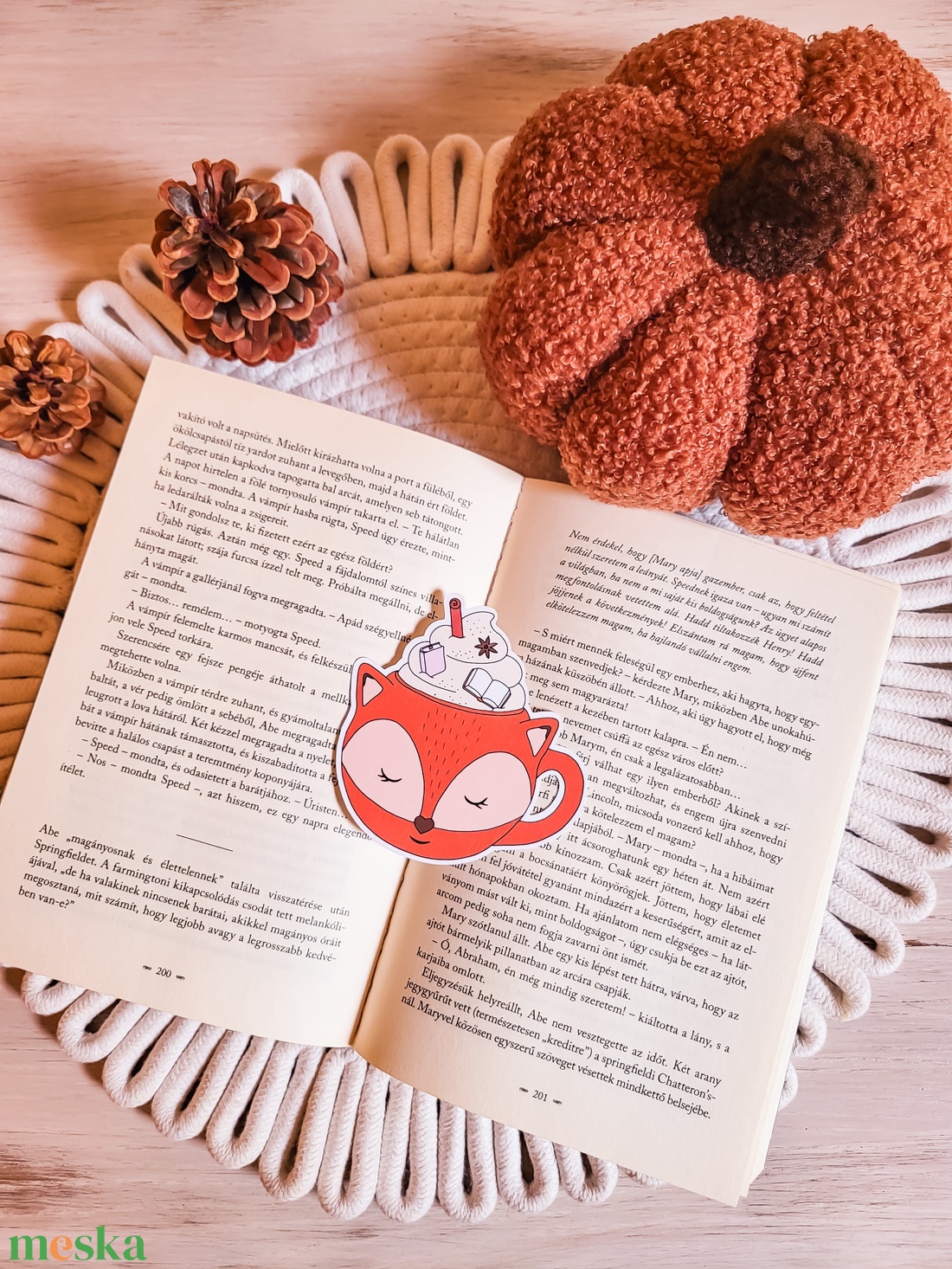 Rókás bögre alakú könyvjelző könyvmolyoknak - művészet - grafika & illusztráció - egyéb rajzok - Meska.hu Rókás bögre alakú könyvjelző könyvmolyoknak - művészet - grafika & illusztráció - egyéb rajzok - Meska.hu