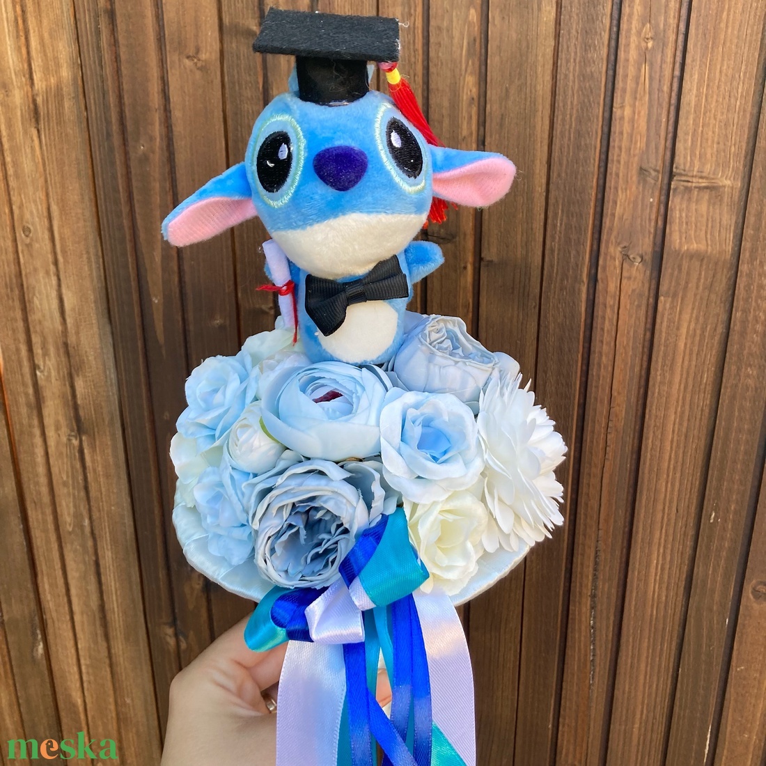 Stitch ballagási csokor - otthon & életmód - dekoráció - virágdísz és tartó - csokor & virágdísz - Meska.hu Stitch ballagási csokor - otthon & életmód - dekoráció - virágdísz és tartó - csokor & virágdísz - Meska.hu