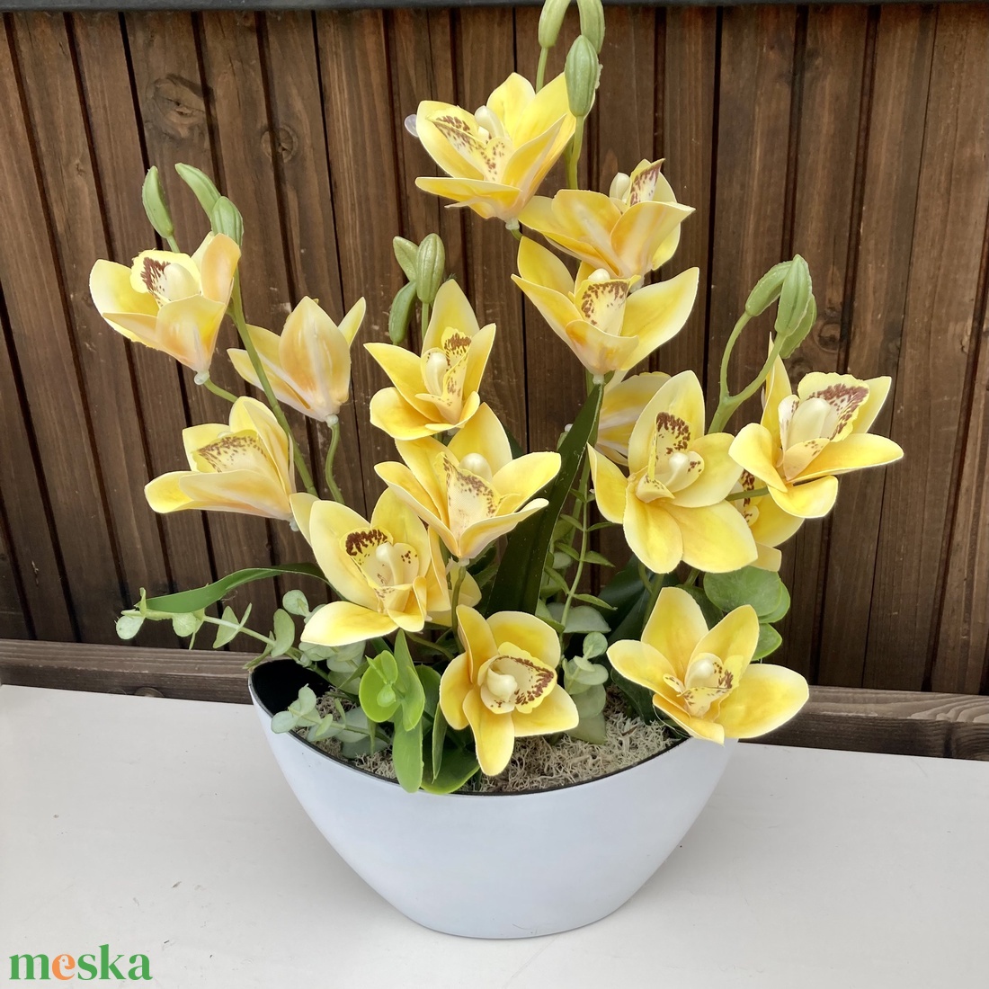 Orchidea asztaldísz különlegess�g - otthon & életmód - virágdekoráció - virágdíszek - virágdísz kaspóban - Meska.hu