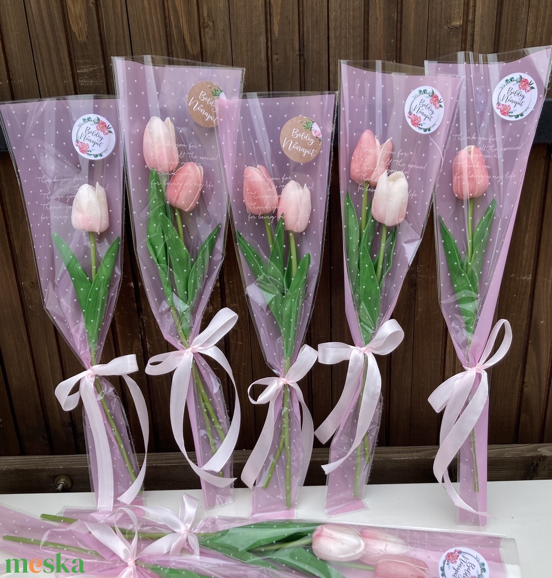 Nőnapi tulip�n vir�gcsokor - otthon & életmód - virágdekoráció - virágok - virágcsokor - Meska.hu