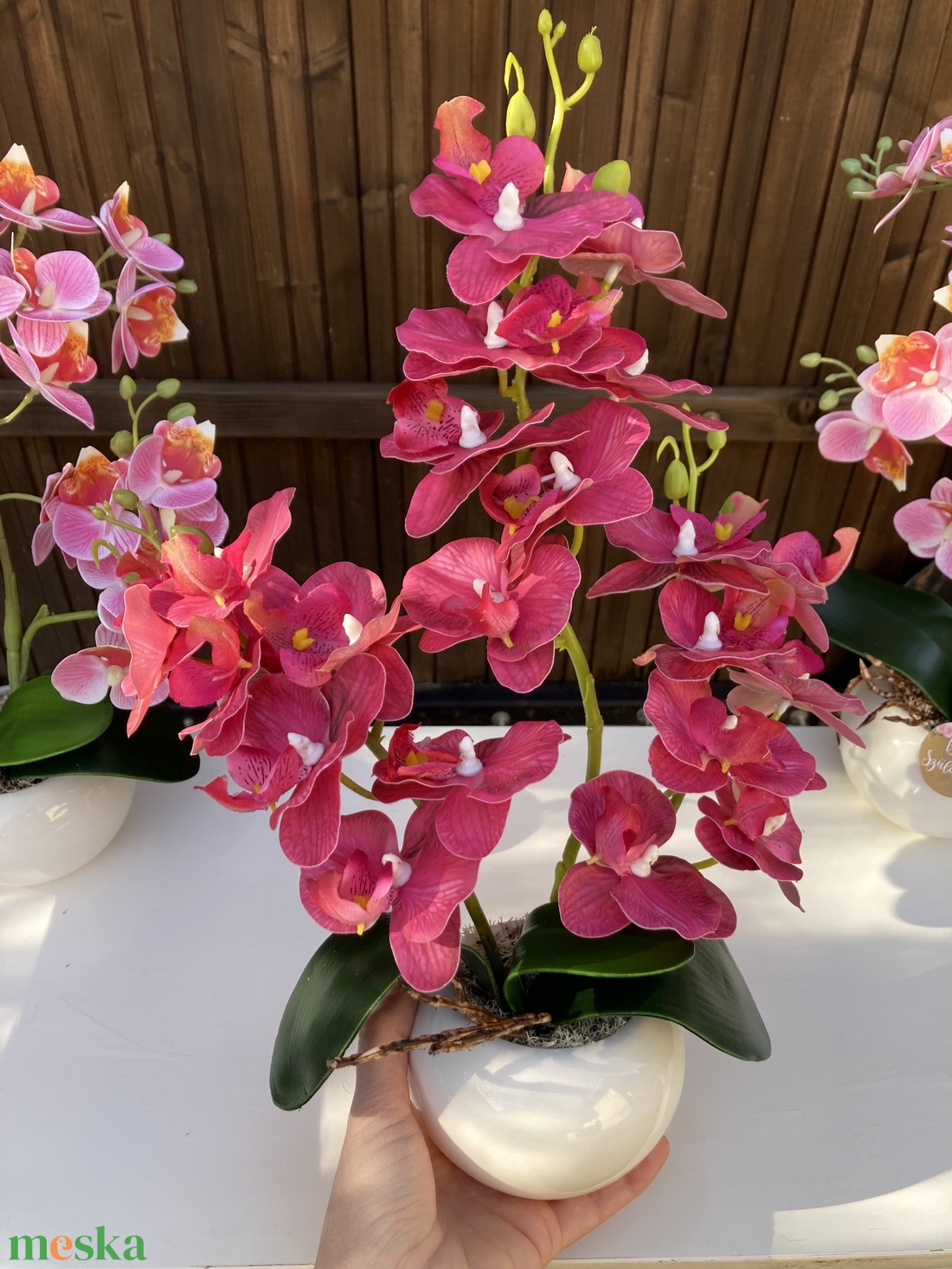 Nőnapi Orchidea asztaldísz - otthon & életmód - virágdekoráció - virágdíszek - virágdísz kaspóban - Meska.hu