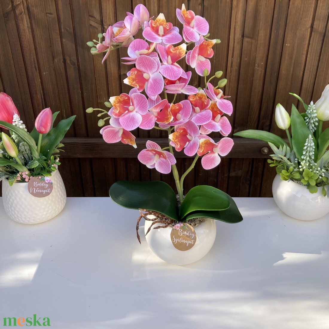 Nőnapi Orchidea asztaldísz - otthon & életmód - virágdekoráció - virágdíszek - virágdísz kaspóban - Meska.hu