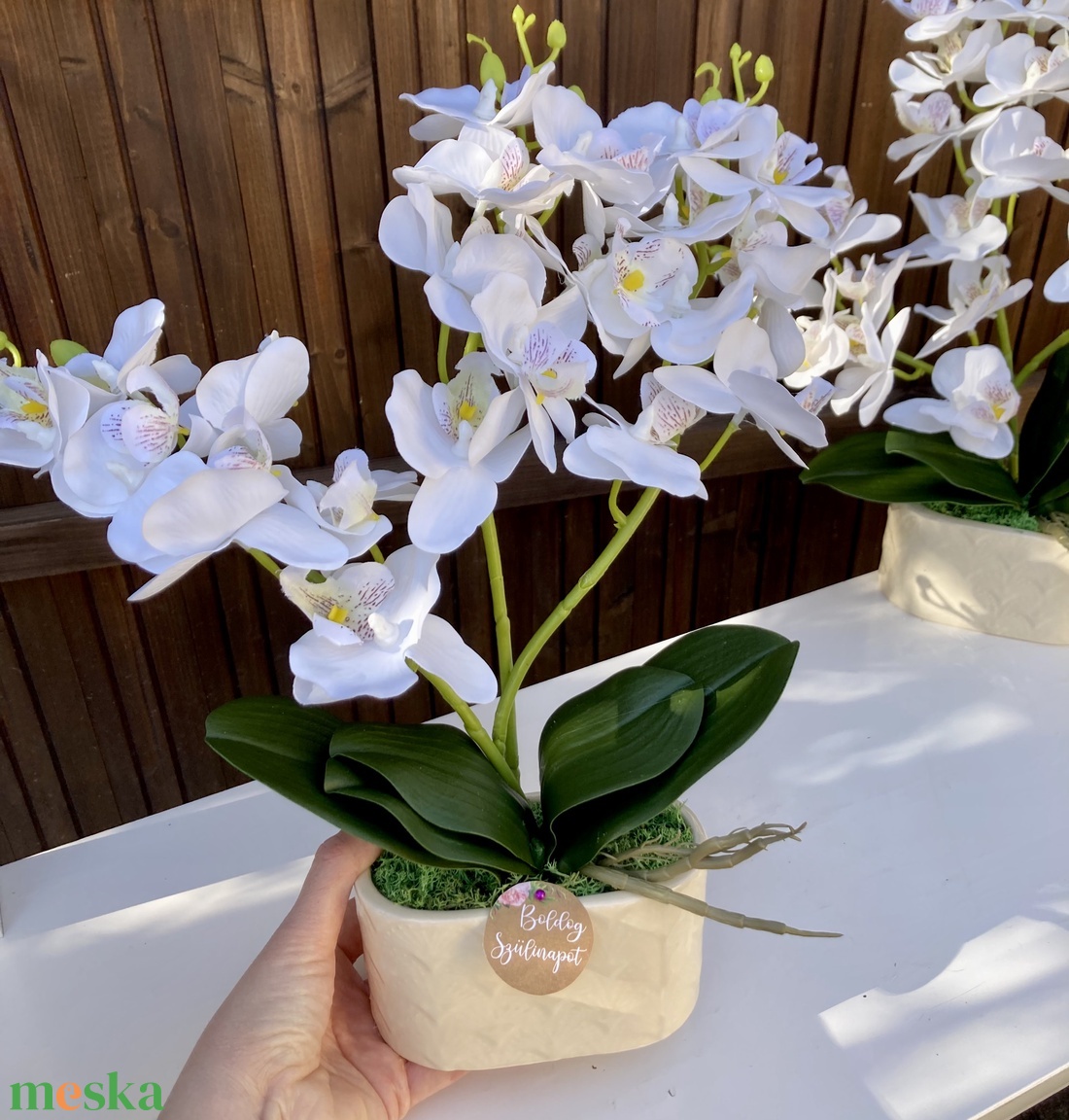 Nőnapi Orchidea asztaldísz - otthon & életmód - virágdekoráció - virágdíszek - virágdísz kaspóban - Meska.hu