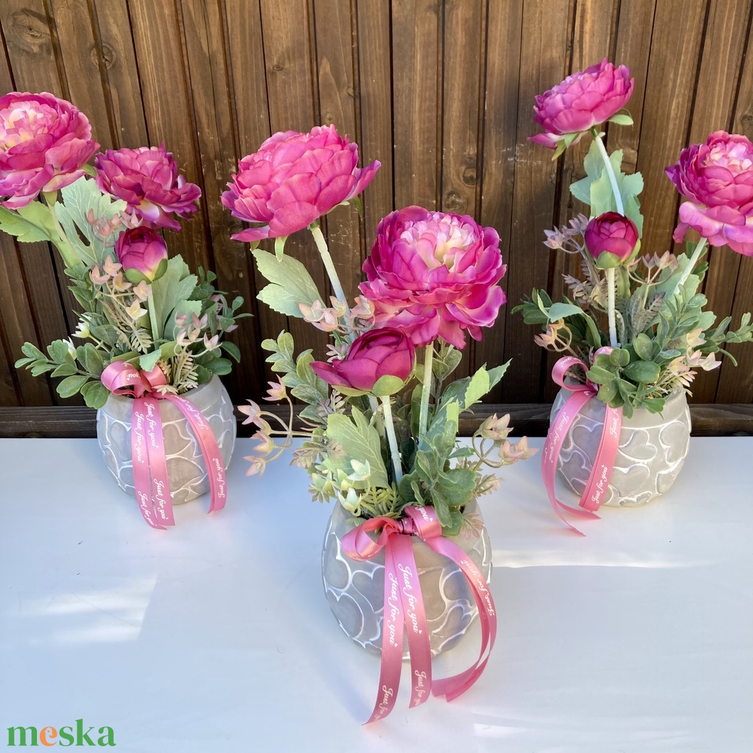 Tavaszi asztaldísz - otthon & életmód - virágdekoráció - virágdíszek - virágdísz kaspóban - Meska.hu