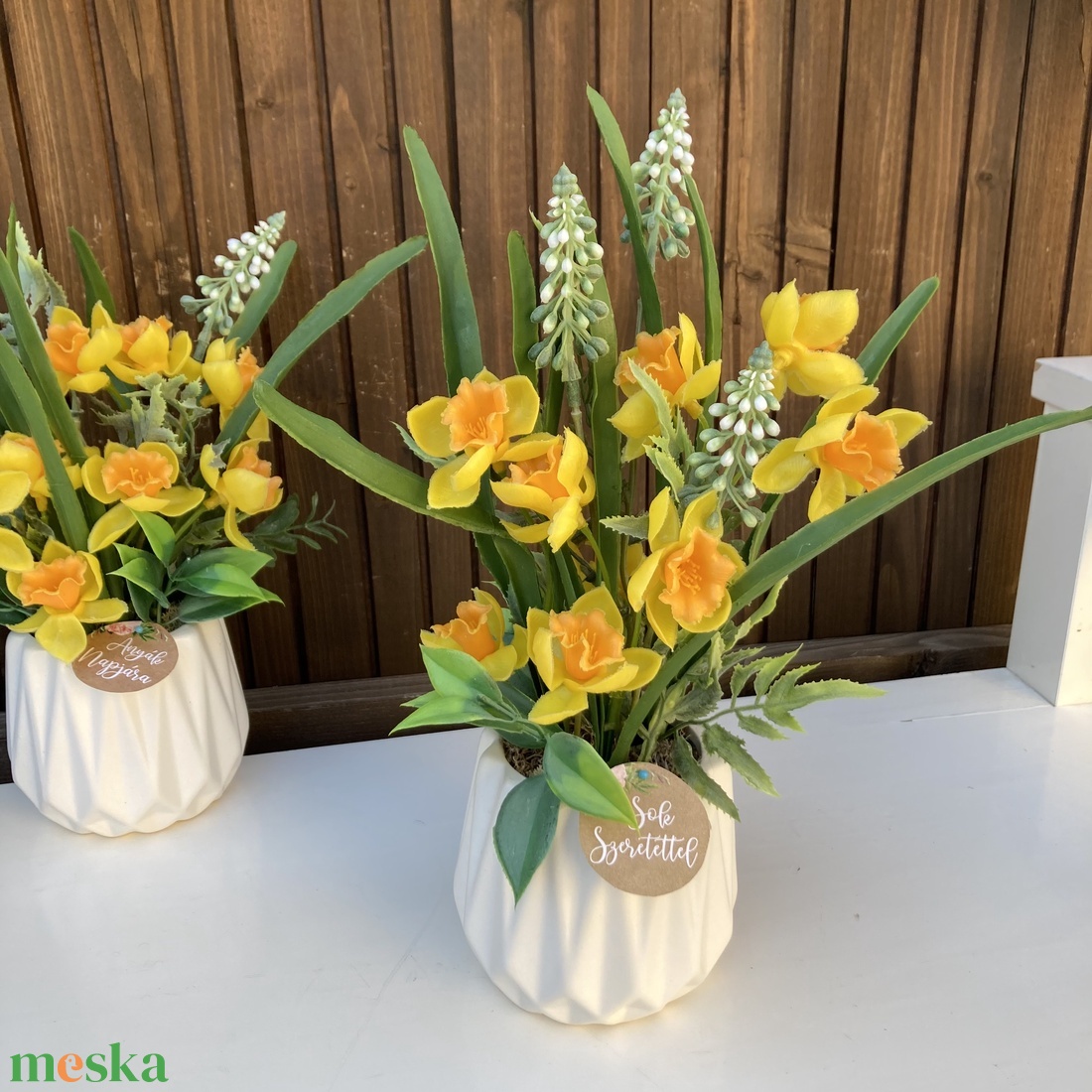 N�rcisz asztaldísz - otthon & életmód - virágdekoráció - virágdíszek - virágdísz kaspóban - Meska.hu
