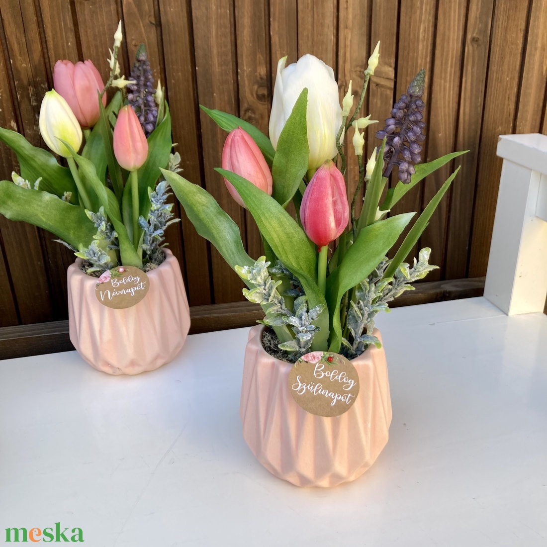 Tavaszi asztaldísz - otthon & életmód - virágdekoráció - virágdíszek - virágdísz kaspóban - Meska.hu