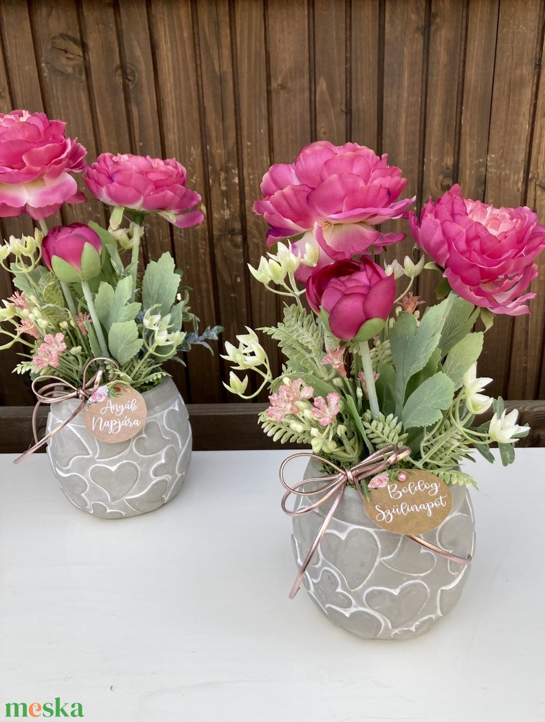 Tavaszi asztaldísz - otthon & életmód - virágdekoráció - virágdíszek - virágdísz kaspóban - Meska.hu