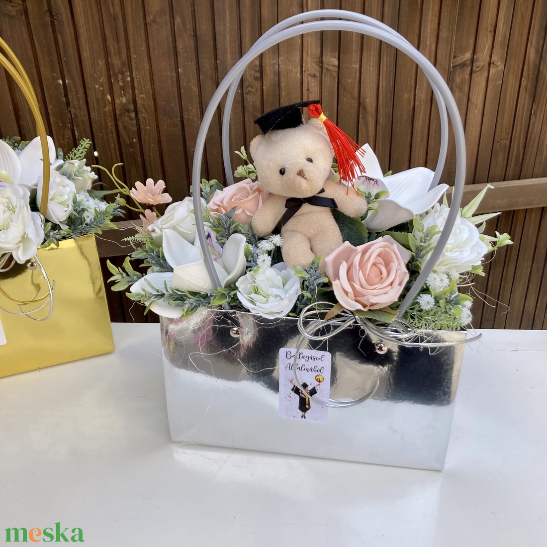 Ballagási virágt�ska - otthon & életmód - virágdekoráció - virágok - virágcsokor - Meska.hu