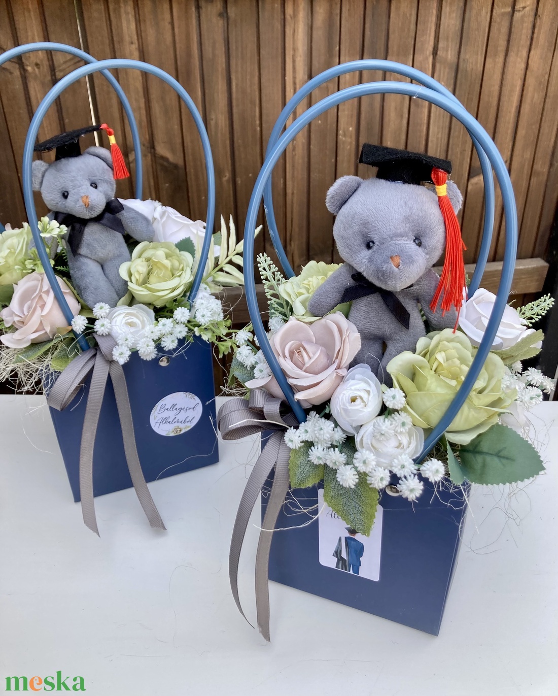 Ballagási virágt�ska - otthon & életmód - virágdekoráció - virágok - virágcsokor - Meska.hu