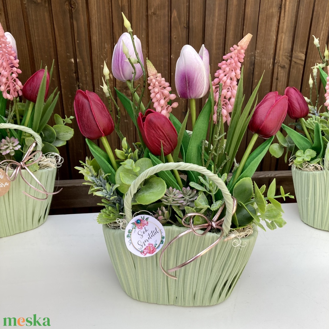Anyák napi tulipános kosárka - otthon & életmód - virágdekoráció - virágdíszek - virágdísz kaspóban - Meska.hu