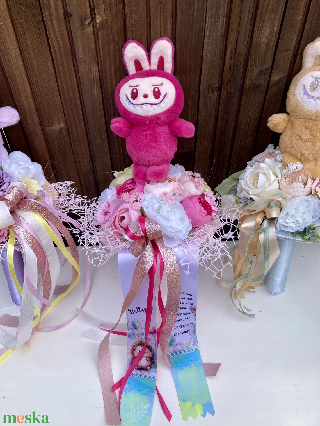 Labubu ovis ballagási csokor - otthon & életmód - virágdekoráció - virágok - virágcsokor - Meska.hu