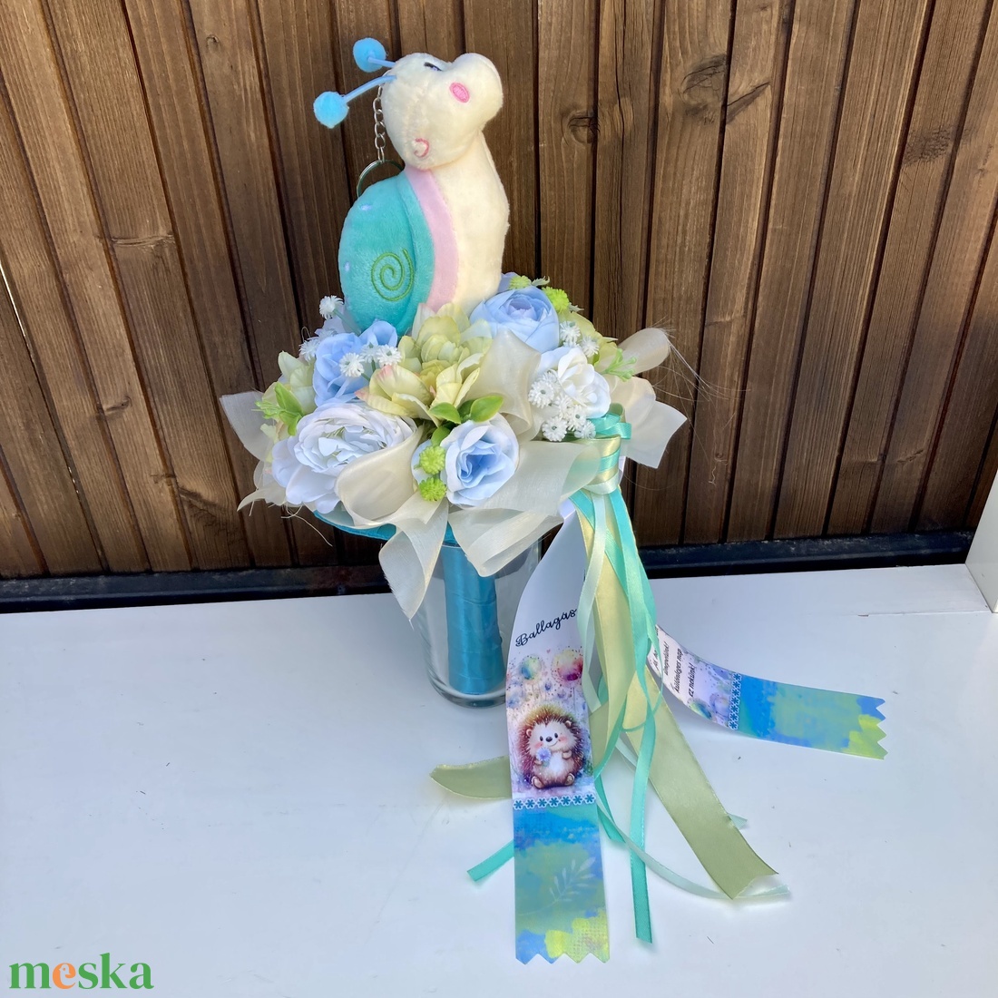 Csiga ballagási csokor - otthon & életmód - virágdekoráció - virágok - virágcsokor - Meska.hu