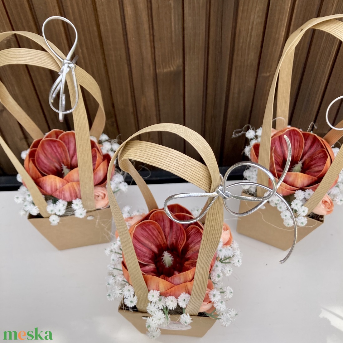 Anyák napi vir�gt�ska - otthon & életmód - virágdekoráció - virágok - virágcsokor - Meska.hu