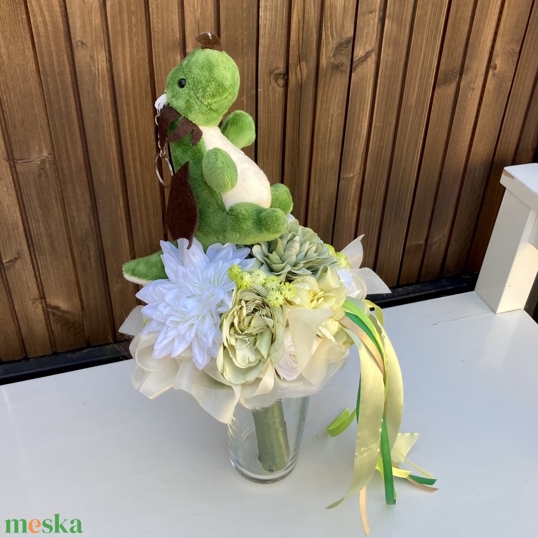 Sárk�nyos ovis ballagási csokor - otthon & életmód - virágdekoráció - virágok - virágcsokor - Meska.hu