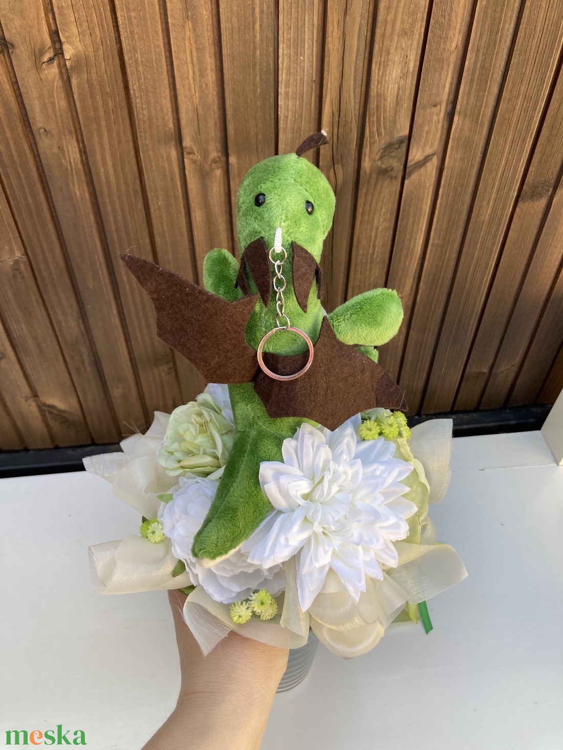 Sárk�nyos ovis ballagási csokor - otthon & életmód - virágdekoráció - virágok - virágcsokor - Meska.hu