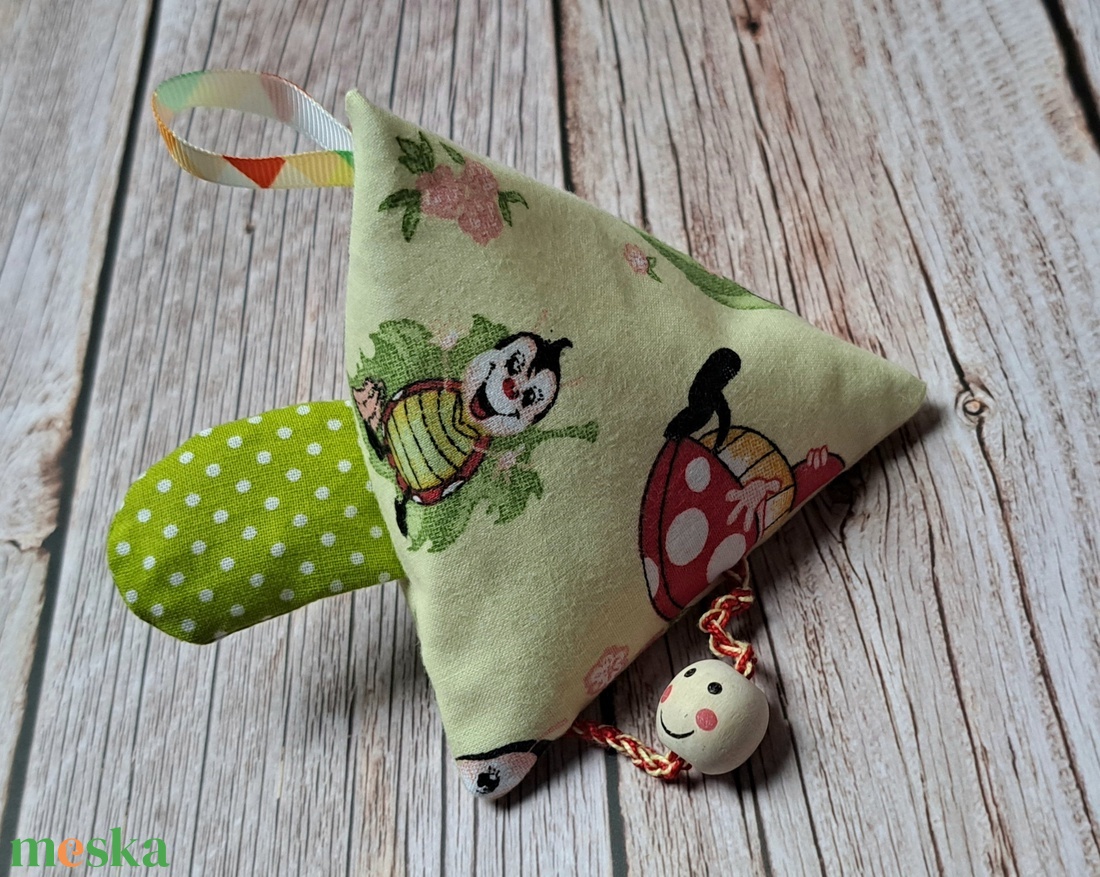 Szalagos babajáték, matatójáték, piramis - katicával - baba - mama - baba játékok - babakocka - Meska.hu