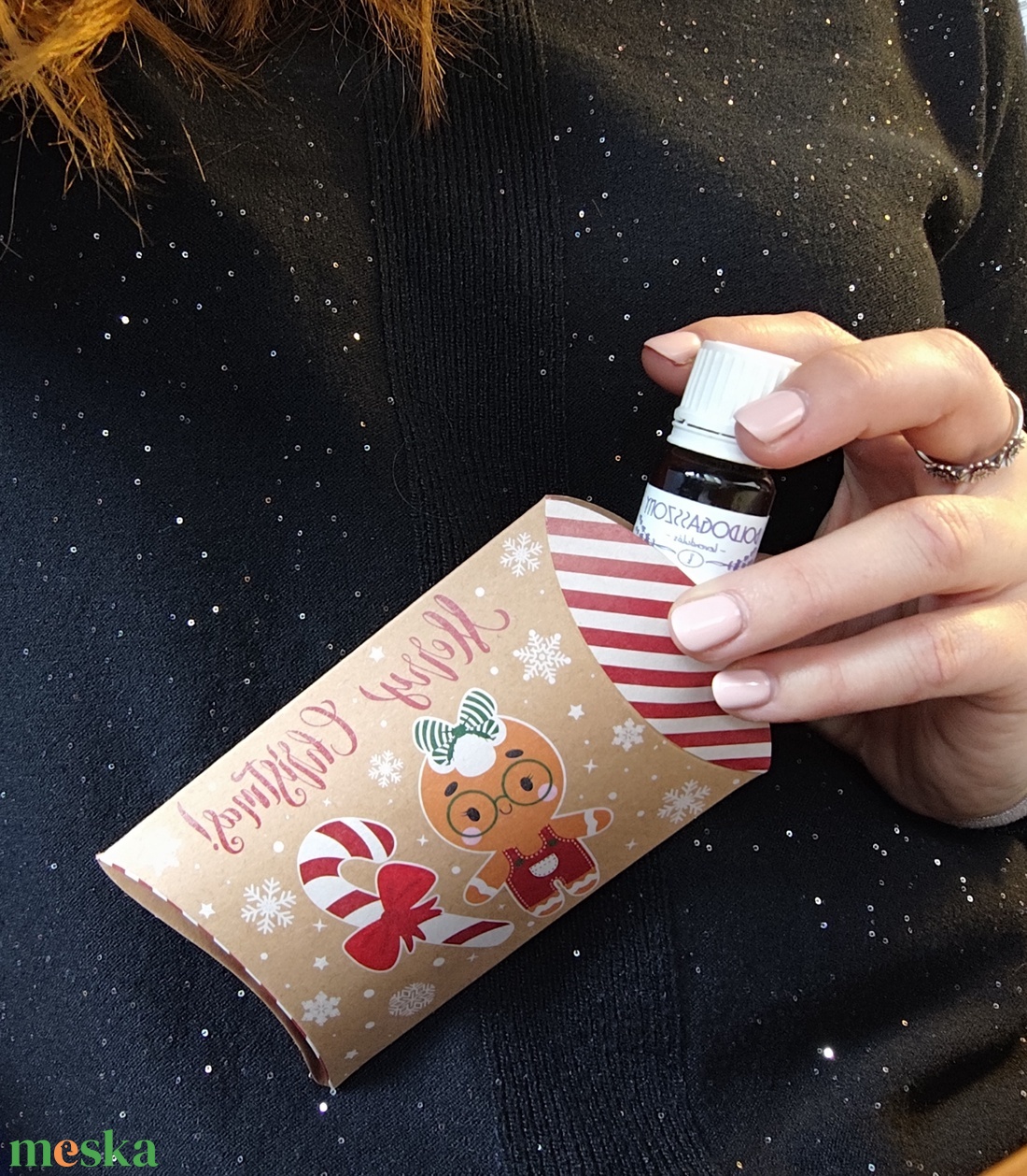 Levendula olaj karácsonyi , ünnepi kiszerelés - karácsony - kellékek & szerszámok - kozmetikai alapanyag - illóolajok - Meska.hu