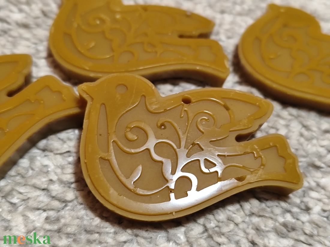 Tavaszi függő dísz ,madár  alakú dísz.  - otthon & életmód - gyertya, illat, aroma - gyertya - Meska.hu