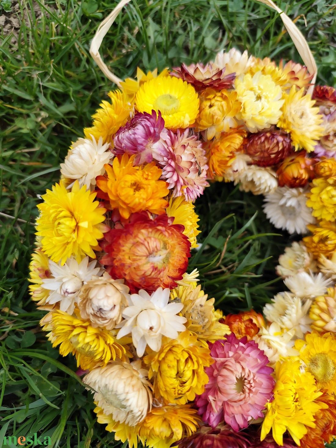 Szárazvirág kopogtató, tavaszi koszorú - otthon & életmód - dekoráció - ajtó- és ablak dekoráció - ajtódísz & kopogtató - Meska.hu