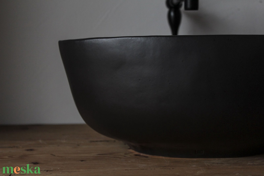 Matt fekete kézműves kerámia mosdótál - otthon & életmód - fürdőszoba - mosdótál - Meska.hu