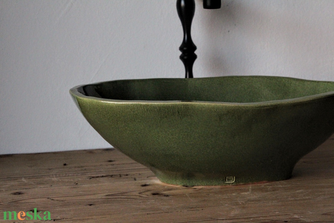 Kisméretű dizájner kerámia mosdótál - otthon & életmód - fürdőszoba - mosdótál - Meska.hu