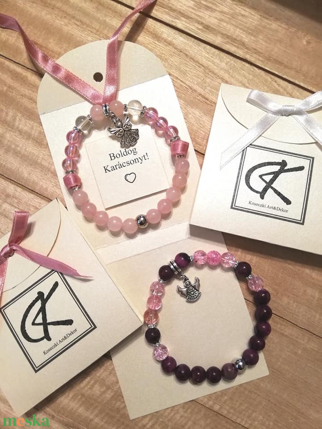 Angyalkás karkötő - ékszer - karkötő - gyöngyös karkötő - Meska.hu