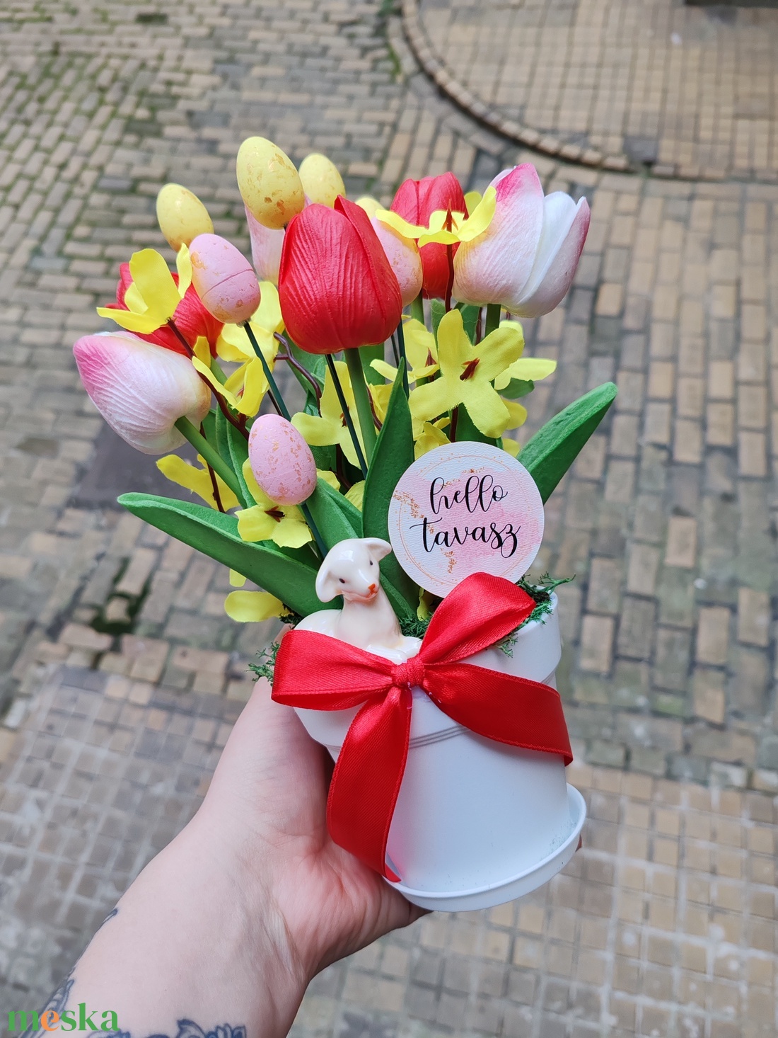 Bárányos tulipános húsvéti asztaldísz - ünnepi díszek, dekorációk - húsvéti díszek és dekorációk - húsvéti asztaldíszek - Meska.hu