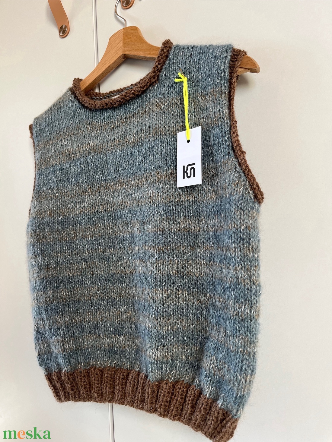 ALPACA VEST - kézzel kötött alpaka mellény - ruha & divat - női ruha - mellény - Meska.hu