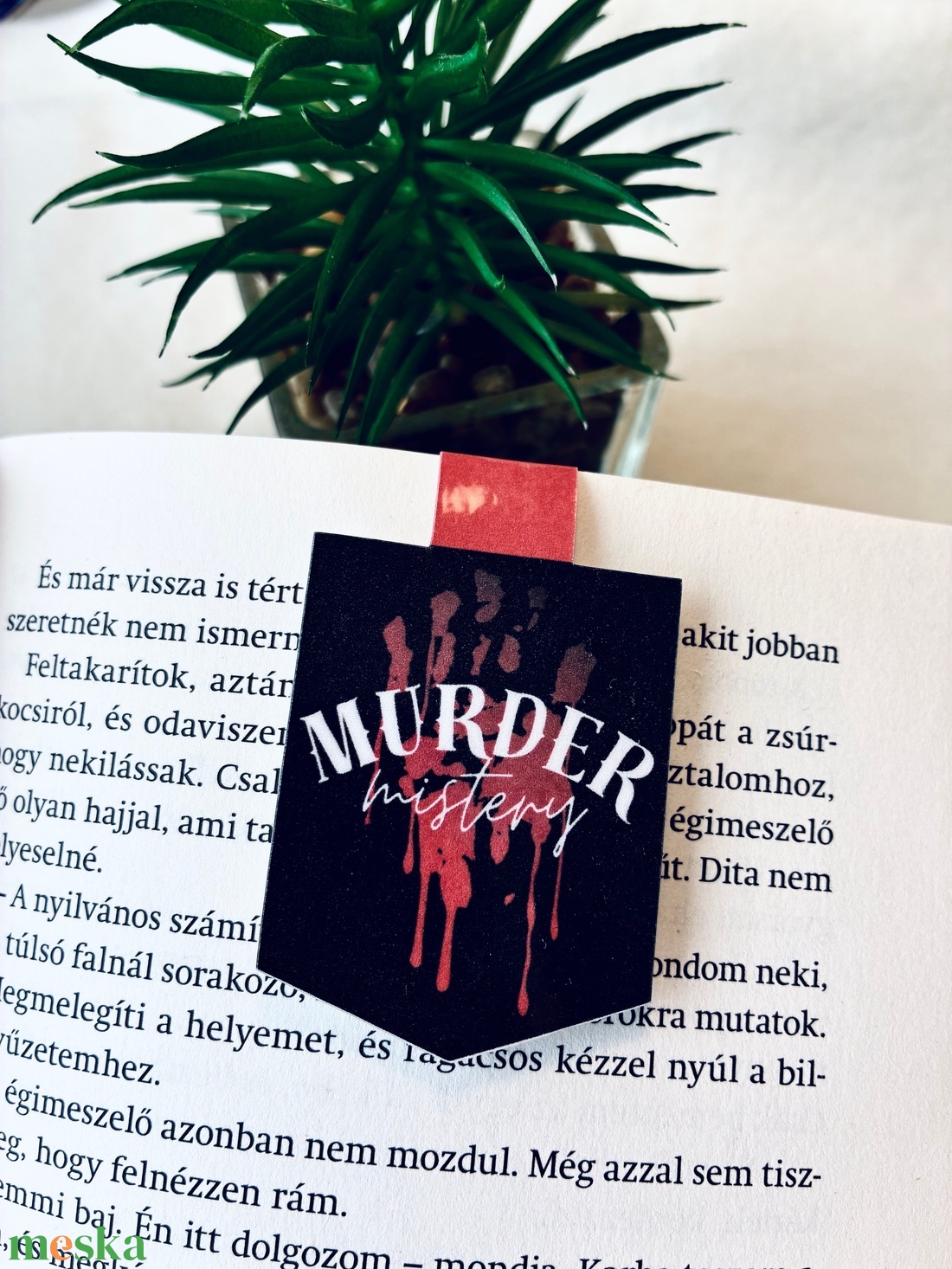 Mágneses könyvjelző Murder Mistery - könyv & zene - könyvjelző - Meska.hu Mágneses könyvjelző Murder Mistery - könyv & zene - könyvjelző - Meska.hu