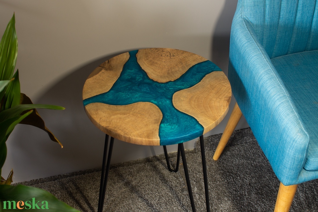 Diófa kőr alakú asztal, kisasztal, lerakó asztal, dohányzó asztal, folyó asztal, river table, epoxy table ajándék - otthon & életmód - bútor - asztal - Meska.hu Diófa kőr alakú asztal, kisasztal, lerakó asztal, dohányzó asztal, folyó asztal, river table, epoxy table ajándék - otthon & életmód - bútor - asztal - Meska.hu