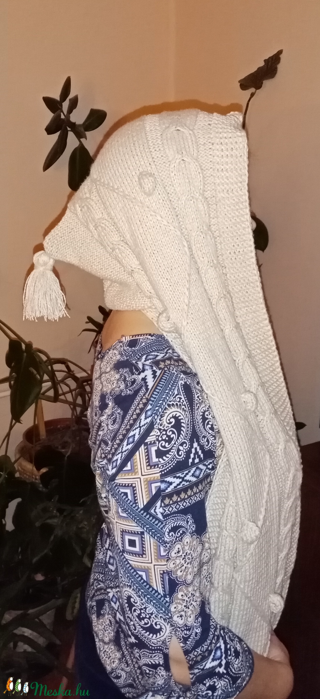 Kapucnis sál, kézzel kötött beige színű  - ruha & divat - sál, sapka, kendő - Meska.hu