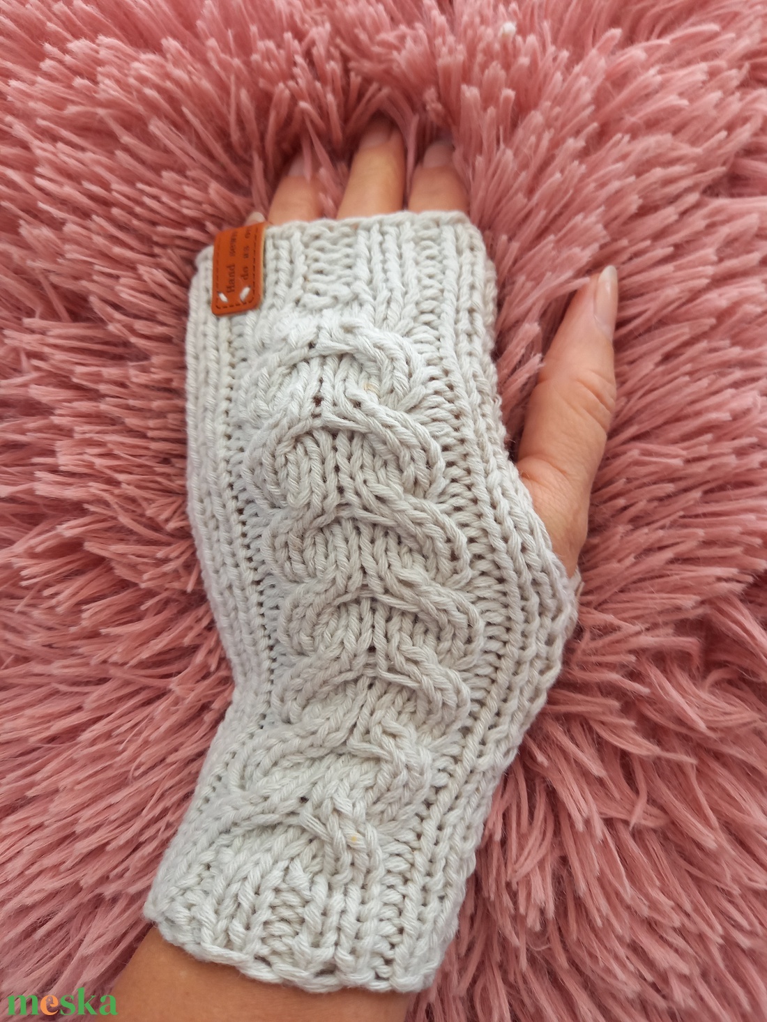 Kézzel kötött ujjatlan kesztyű - ruha & divat - sál, sapka, kendő - kesztyű - Meska.hu