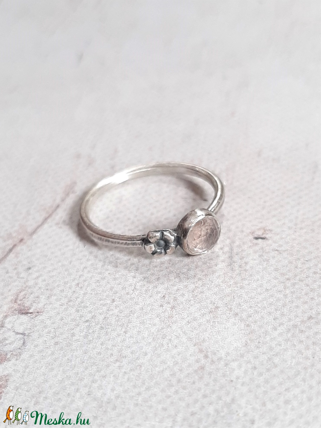 Rózsakvarc ezüst gyűrű  - ékszer - gyűrű - szoliter gyűrű - Meska.hu