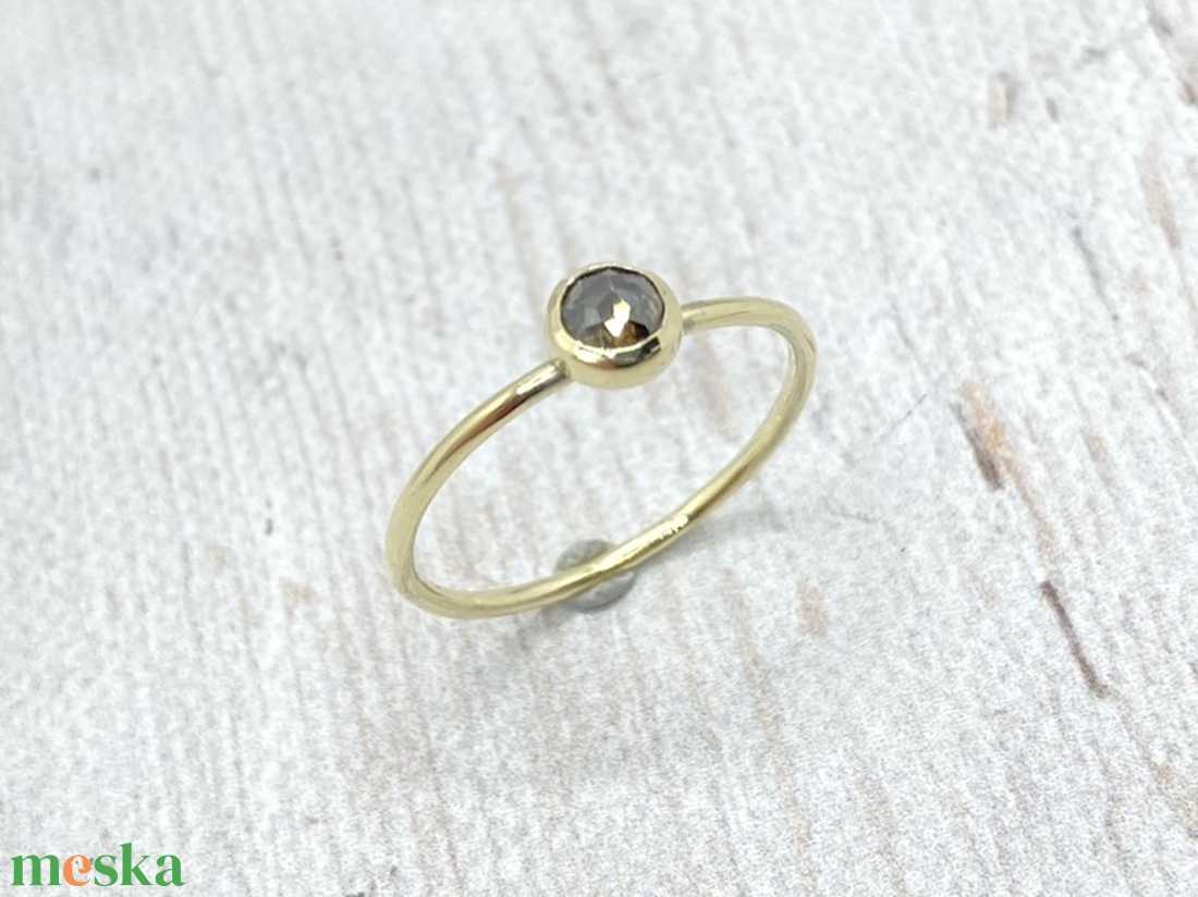 Arany gyűrű barna gyémánttal (14K) - ékszer - gyűrű - szoliter gyűrű - Meska.hu