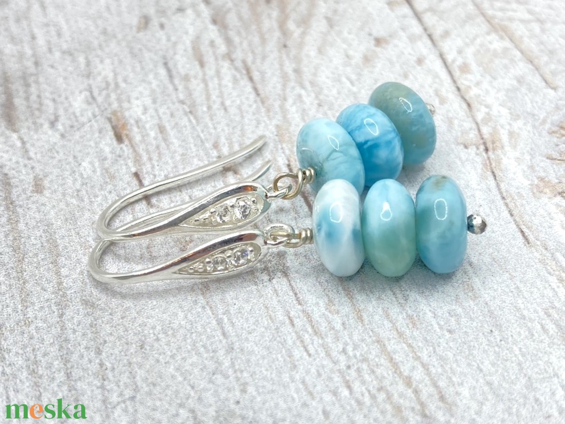 Larimár fülbevaló köves alapon - ékszer - fülbevaló - lógó fülbevaló - Meska.hu