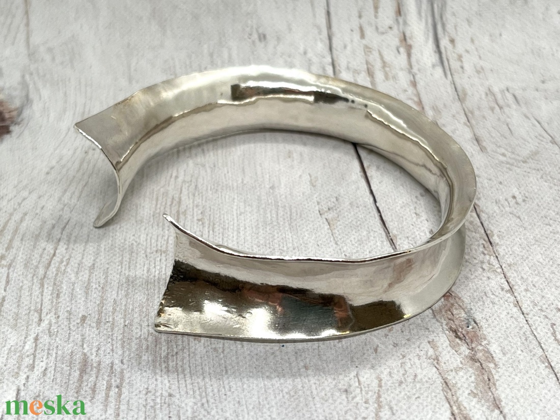 Széles ezüst karperec  - ékszer - karkötő - karperec - Meska.hu