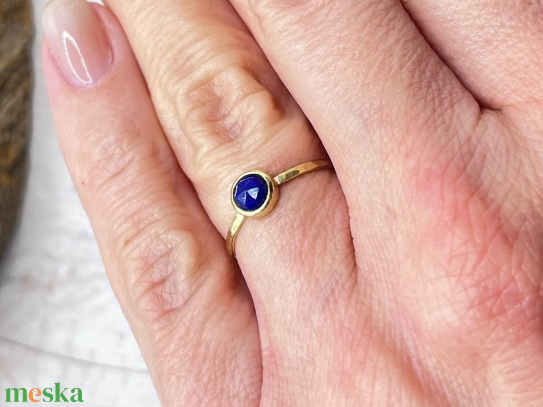 Lápisz lazuli arany gyűrű (14K) - ékszer - gyűrű - szoliter gyűrű - Meska.hu Lápisz lazuli arany gyűrű (14K) - ékszer - gyűrű - szoliter gyűrű - Meska.hu