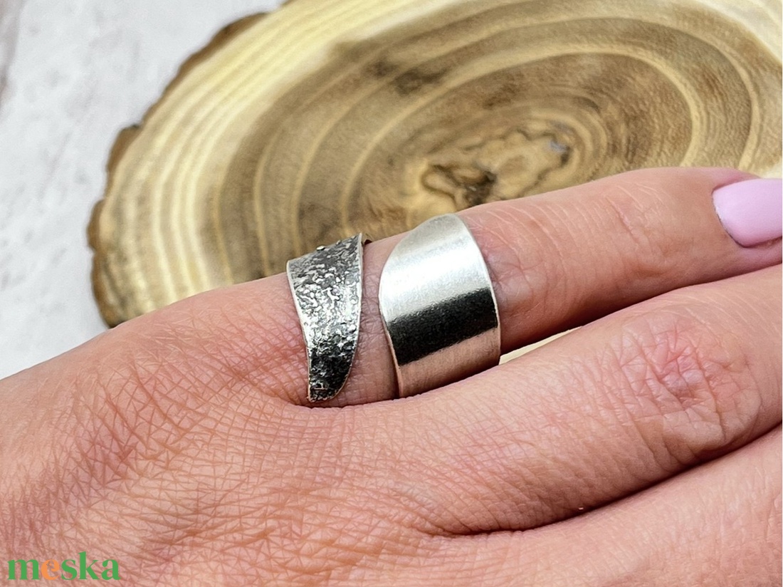 Rusztikus széles ezüst gyűrű  - ékszer - gyűrű - statement gyűrű - Meska.hu